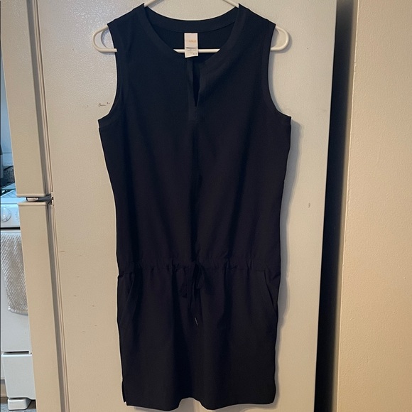 Lolë Dresses & Skirts - Lolë Small Black Sleeveless Dress Pockets‎ Elastic Waistband Tie